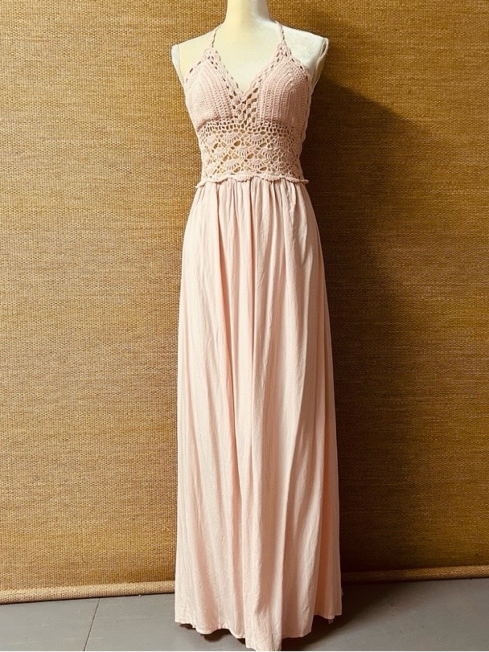 Lilbetter Maxi Dress Peach Crochet Halter Top Backless Lined Boho Flowy Small
